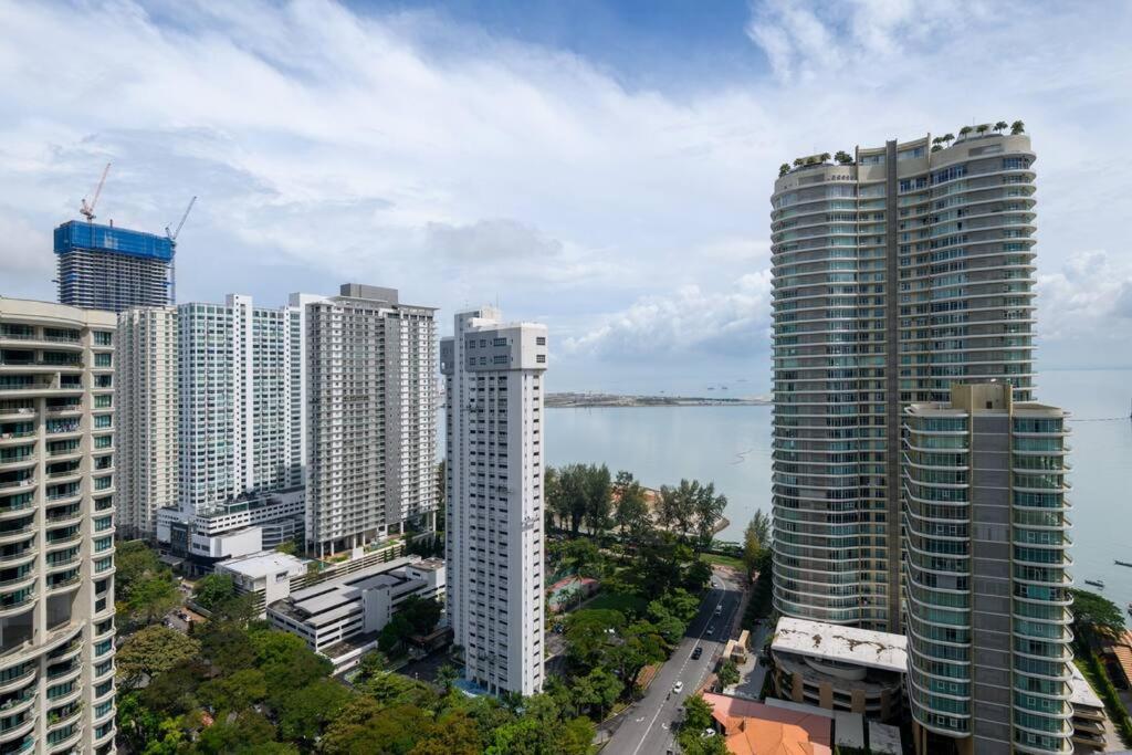 דירות ג'ורג' טאון 2R1B/Seaview Tropical /1~8Pax/Gurney Mansion One מראה חיצוני תמונה