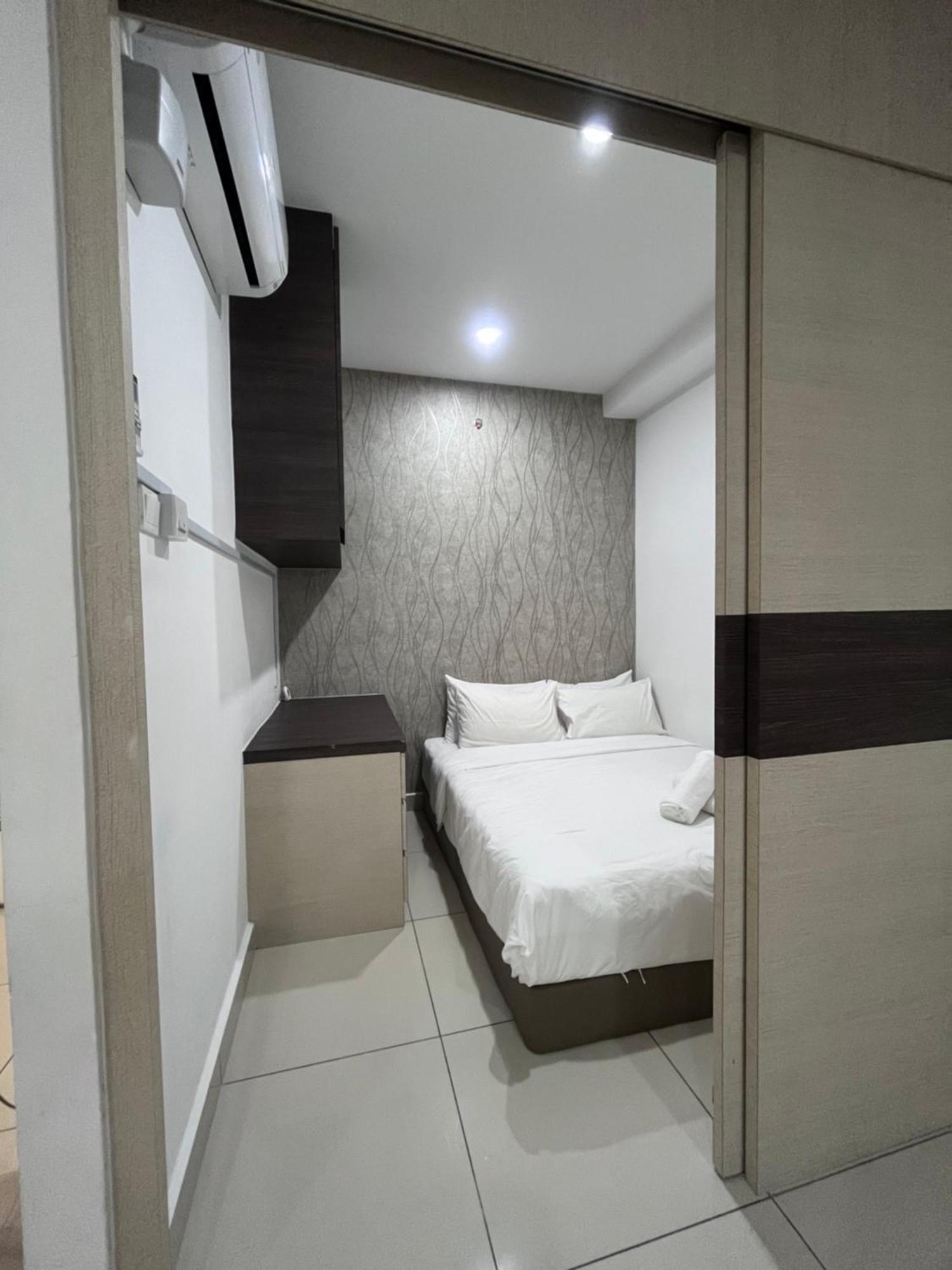 דירות ג'ורג' טאון 2R1B/Seaview Tropical /1~8Pax/Gurney Mansion One מראה חיצוני תמונה